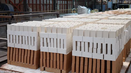Industrial Fireplace Pizza Oven Fireproof Wear Resistant Fireclay Chamotte Mullite Andalusite High Alumina Runner Anchor Hollow Fire Clay Brick Refractory Brick 